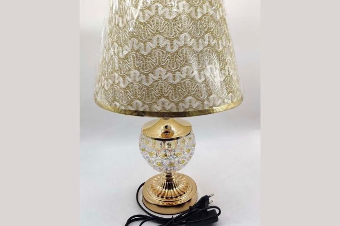 Manufacturer, Exporter, Importer, Supplier, Wholesaler, Retailer, Trader of Lamps in New Delhi, Delhi, India.